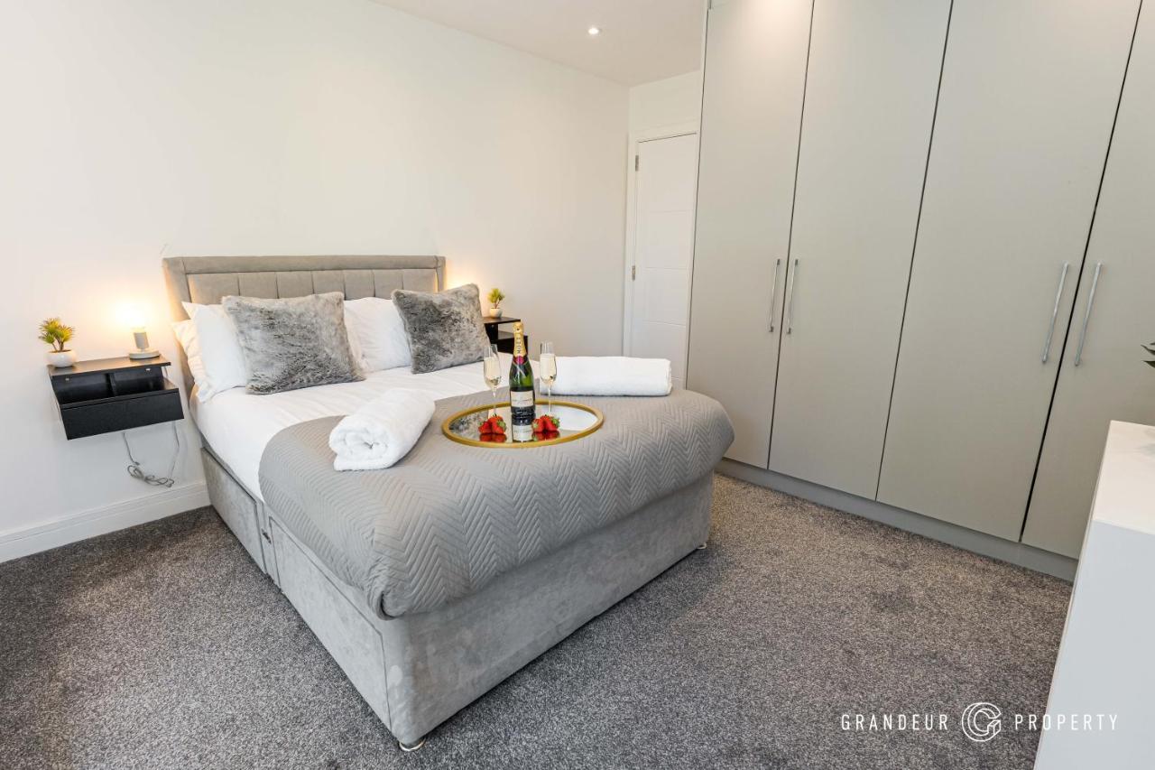 Carbery Lux By Grandeur Property Bournemouth Exterior photo