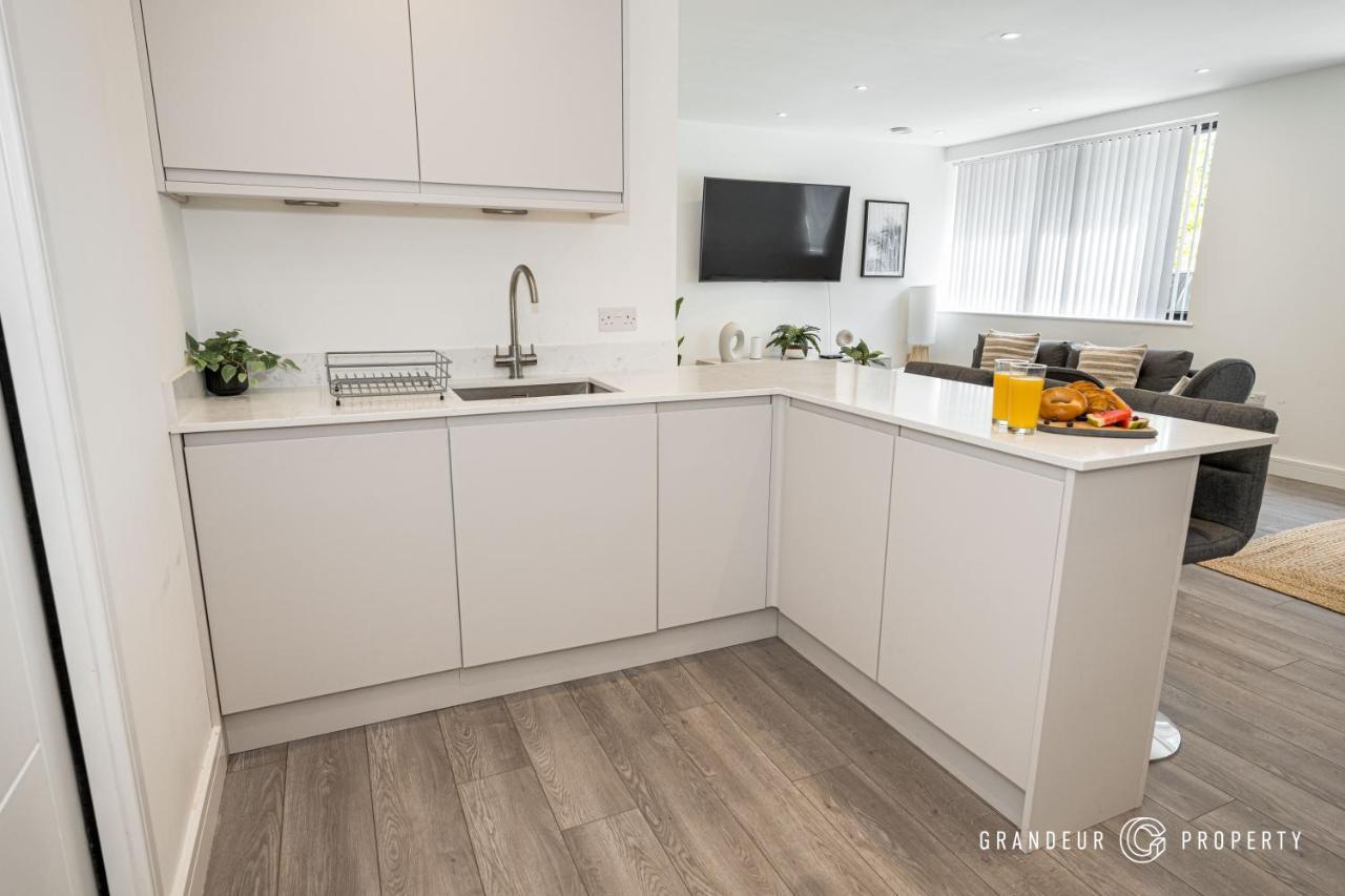 Carbery Lux By Grandeur Property Bournemouth Exterior photo